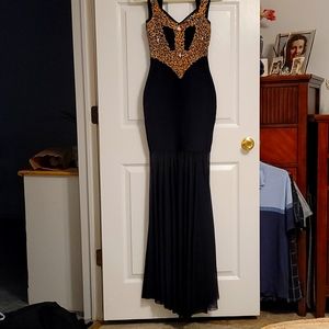 Baccio Couture cocktail dress black and gold mini with a sheer flowy bottom "NWT